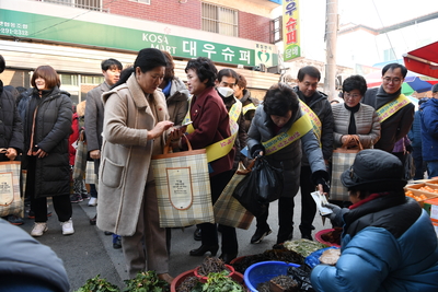 설맞이전통시장장보기행사(11).JPG