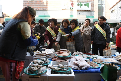 설맞이전통시장장보기행사(19).JPG