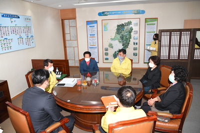 화산지사체평화소녀상기부금전달식(2).JPG