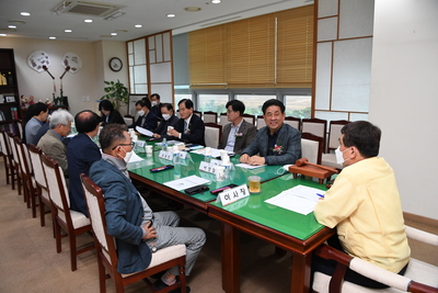 완주군인재육성재단이사회(5).JPG