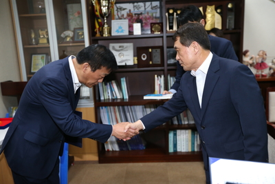 5급교육생수료사령교부(34).JPG