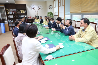 5급교육생수료사령교부(38).JPG