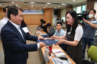 청년정책이장단5월중정기회의(13).JPG