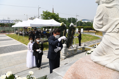 현충일추념행사(12).JPG