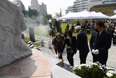 현충일추념행사(21).JPG