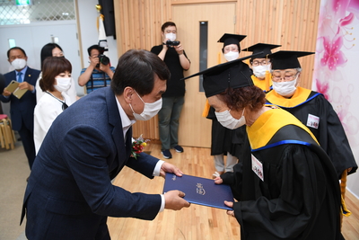 제3회초등학력인정진달래학교졸업식(12).JPG