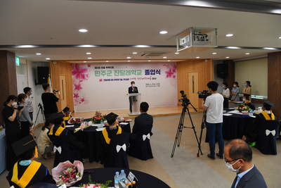 제3회초등학력인정진달래학교졸업식(48).JPG