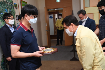 지방재정확충기여자감사패수여식(3).JPG
