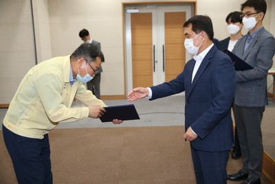 지방공무원임용장교부(17).JPG
