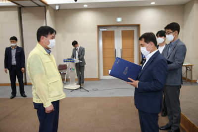 지방공무원임용장교부(25).JPG