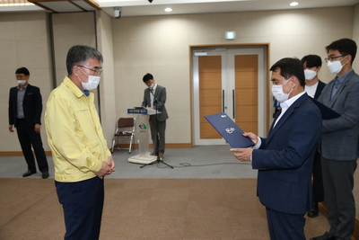 지방공무원임용장교부(40).JPG