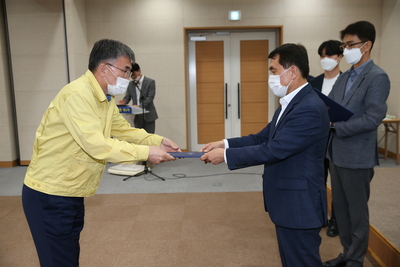지방공무원임용장교부(41).JPG