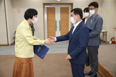 지방공무원임용장교부(51).JPG