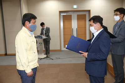 지방공무원임용장교부(61).JPG