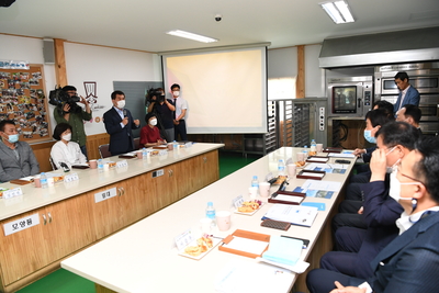 행정안전부장관마을기업현장방문(41).JPG