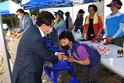 용진읍지역사회보장협의체삼계탕나눔(7).JPG