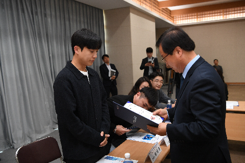 청년정책이장단 위촉식 (45).JPG