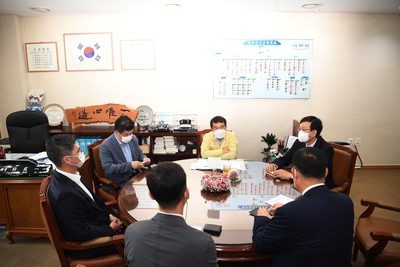 완주군수소산업자문단위촉식(2).JPG