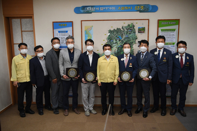 동상면기프트하우스감사패전달식(11).JPG