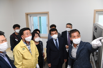 한냇물행복빨래방개소및사회공헌기금전달식(16).JPG