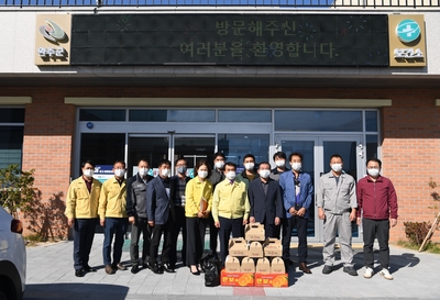 완주산업단지한국노총,보건소위문방문(29).JPG