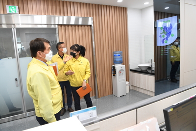 완주산업단지한국노총,보건소위문방문(5).JPG