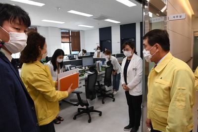 완주산업단지한국노총,보건소위문방문(11).JPG
