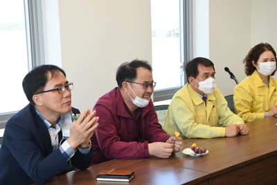 완주산업단지한국노총,보건소위문방문(20).JPG