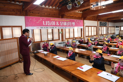 성인문해진달래학교나들이&문해골든벨(25).JPG