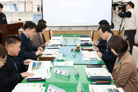 완주군시설관리공단 신규사업 위수탁협약식 (4).JPG