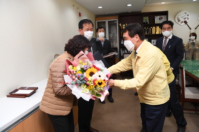 동상면사람들대통령상수상(6).JPG
