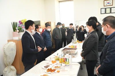 완주군청공무직노동조합사무실개소식(2).JPG
