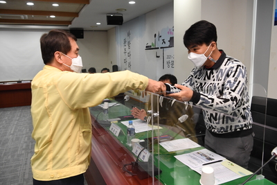 완주군청렴군민감사관위촉및운영위원회(42).JPG