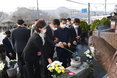 비봉일문구의사추모행사(14).JPG