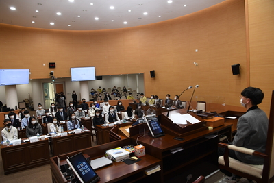 제5대완주군청소년의회본회의(11).JPG
