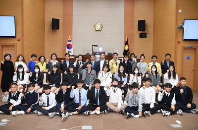 제5대완주군청소년의회본회의(18).JPG