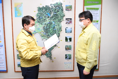 공무원노사문화우수기관인증현판식(1).JPG