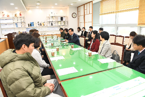 낙우회 시설아동 우유 지원 전달식 (13).JPG