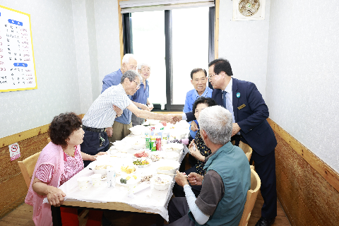 화산면 지역사회보장협의체 사랑의밥차 행사 (6).JPG