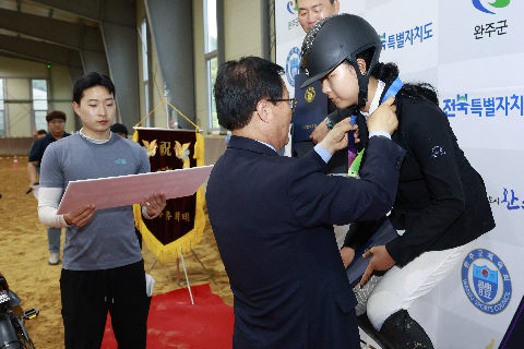 제2회 만경강배 승마대회 (33).JPG