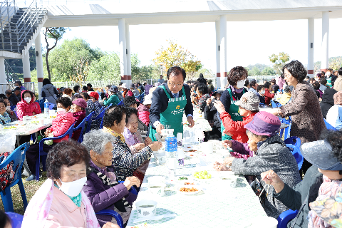 소양면 사랑의 밥차 행사 (39).JPG