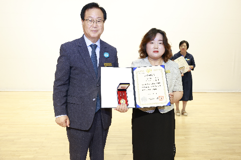 직원월례회 (20).JPG