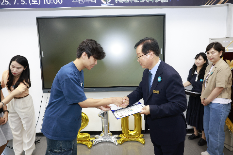 2025년 애향장학금 전달식 (126).JPG