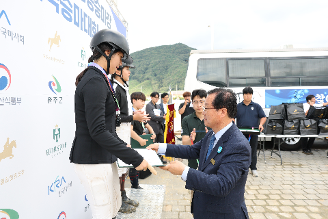 제1회 완주군 공공승마장 전국승마대회 (56).JPG