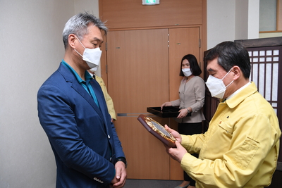 지방재정확충기여자감사패수여(11).JPG