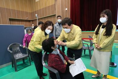 완주군예방접종센터개소현장방문(14).JPG