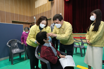 완주군예방접종센터개소현장방문(15).JPG