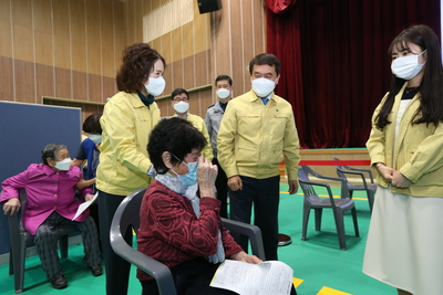 완주군예방접종센터개소현장방문(16).JPG