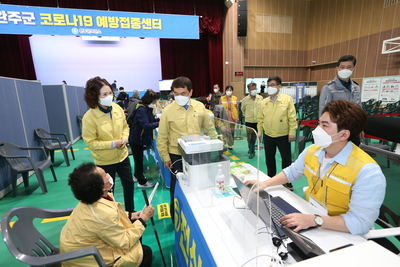 완주군예방접종센터개소현장방문(23).JPG