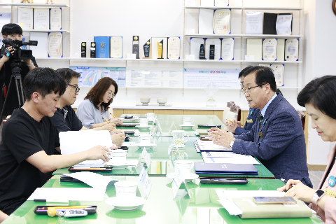사립작은도서관 활성화 업무협약식 (5).JPG